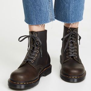 Dr.Martens 1460 Pascal 8 Eye Boots Green Lake
